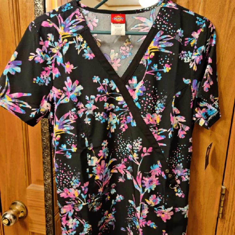 Womens scrub top